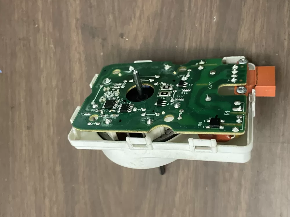 Maytag W11127829 Refrigerator Condenser Fan Motor AZ95207 | Wm1122