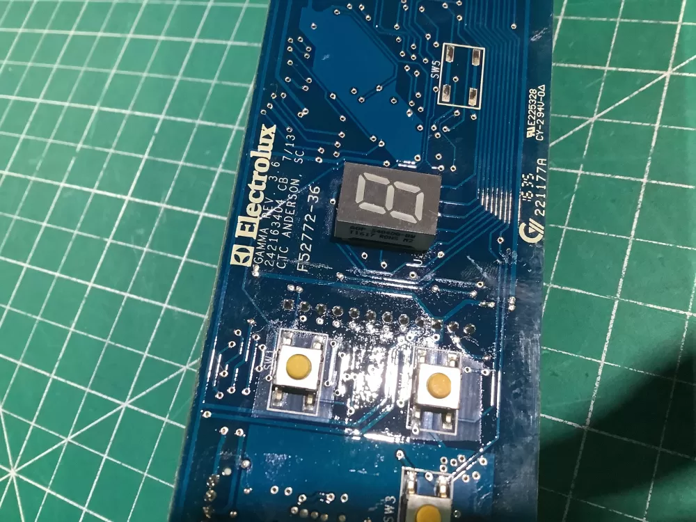 Electrolux Main Control Board 242163404 AZ153111 | NR127