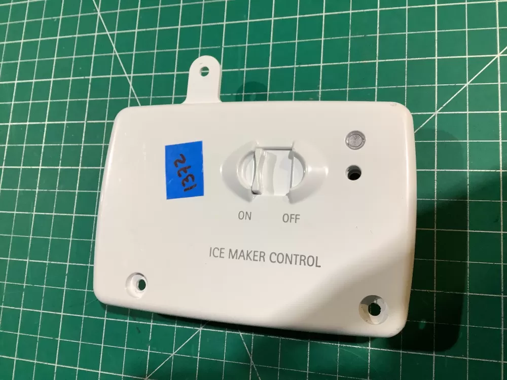 Whirlpool W10757851 4389102 Refrigerator Ice Control Board AZ151210 | NR1372