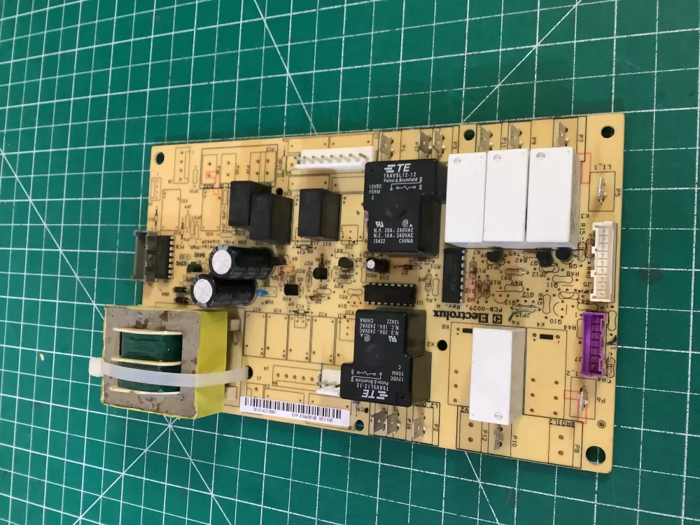 Frigidaire Electrolux 316443916 Range Oven Relay Control Board AZ187368 | NR2748