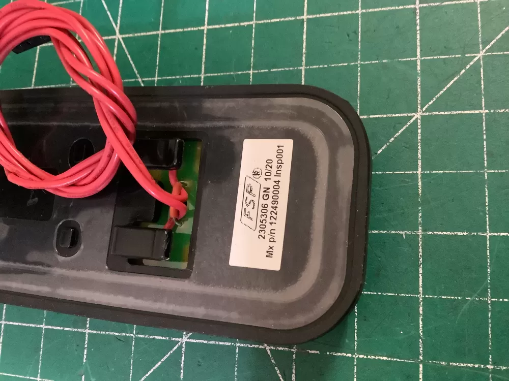 Whirlpool W101336 Refrigerator Ice Dispenser Actuator Pad AZ192154 | NR607