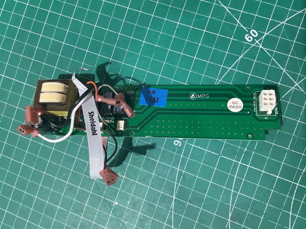 Frigidaire 40498600 Refrigerator Control Board Dispenser AZ195414 | AR1232