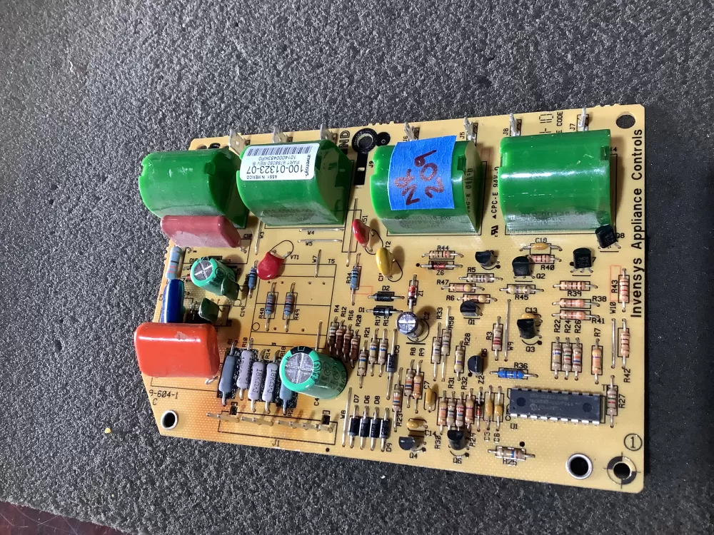 Whirlpool W10331686 100-1323-02 Range Oven Spark Module AZ111679 | NR209