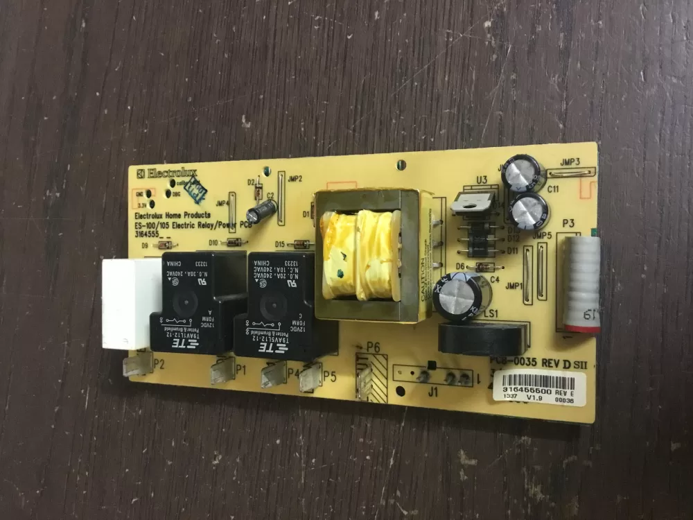 Frigidaire 316455550 Range Oven Control Board AZ18423 | NR64