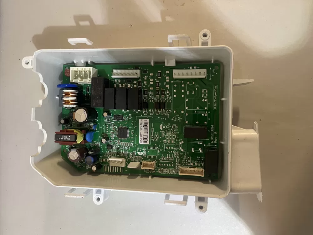 Whirlpool Maytag W10547719 Refrigerator Control Board AZ118877 | KM2191