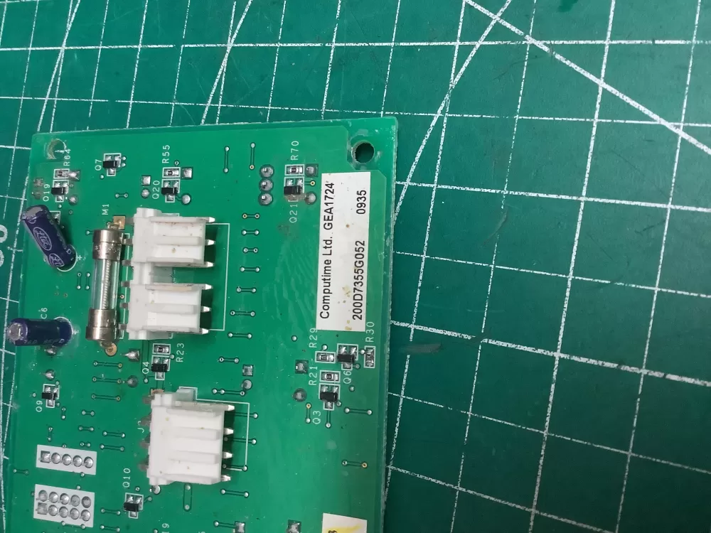 GE 200D7355G052 WR55X10802 Refrigerator Control Board AZ204744 | AR80