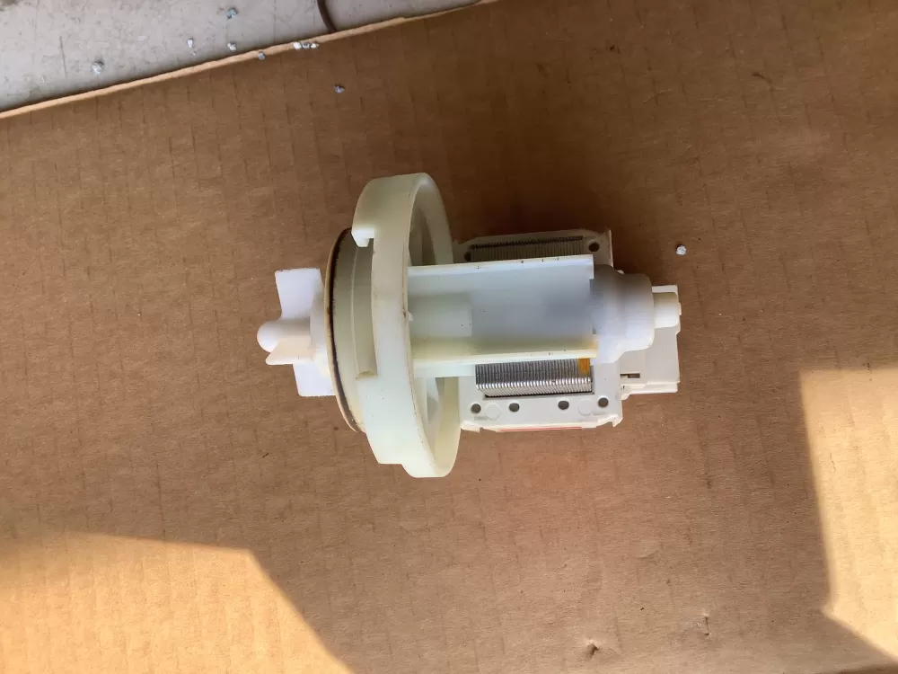 Miele 06804851 Dishwasher Drain Pump AZ104329 | SLA97