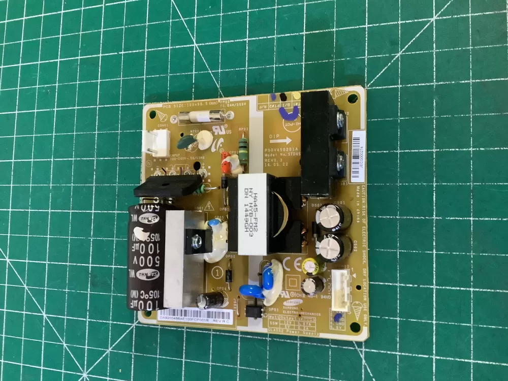 Samsung DA92 00486A Refrigerator Control Board AZ204252 | NR370