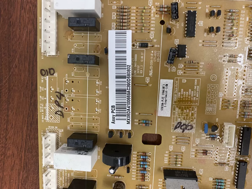 Samsung AP4909012 DA92-00055A Refrigerator Control Board AZ42059 | BKV405