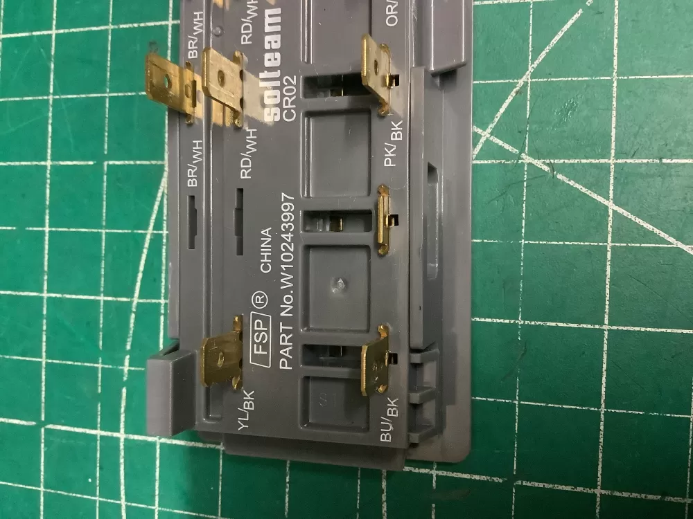 Maytag AP5305826 W10243997 Refrigerator Control Board Switch AZ204733 | AR74