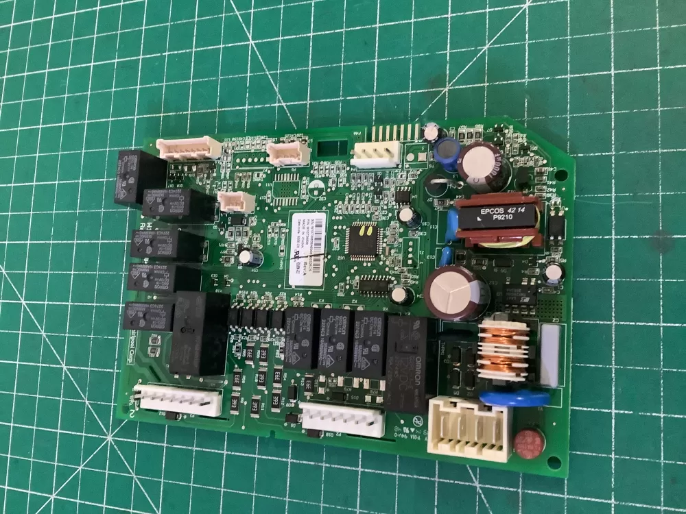 Kenmore Whirlpool W10702030 Refrigerator Control Board AZ203279 | NR2798