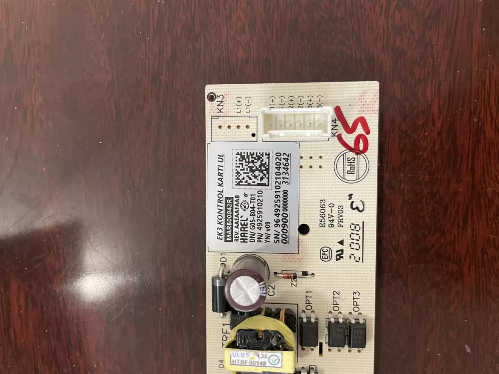 Bloomberg 4925910210  3134642 Refrigerator Control Board