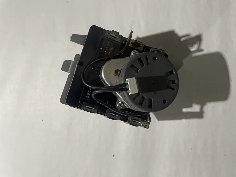 GE 572D520P021 WE4M271 Dryer Timer AZ200056 | KM2727