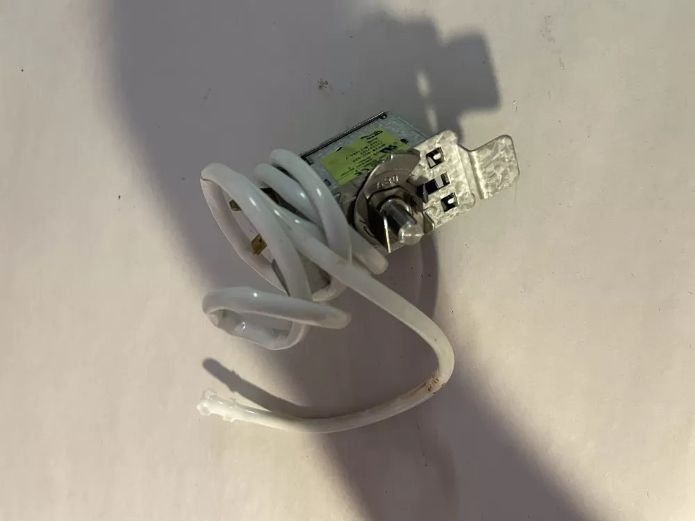 Westinghouse PS8769007 Thermostat Cold Control AZ197448 | KM2730