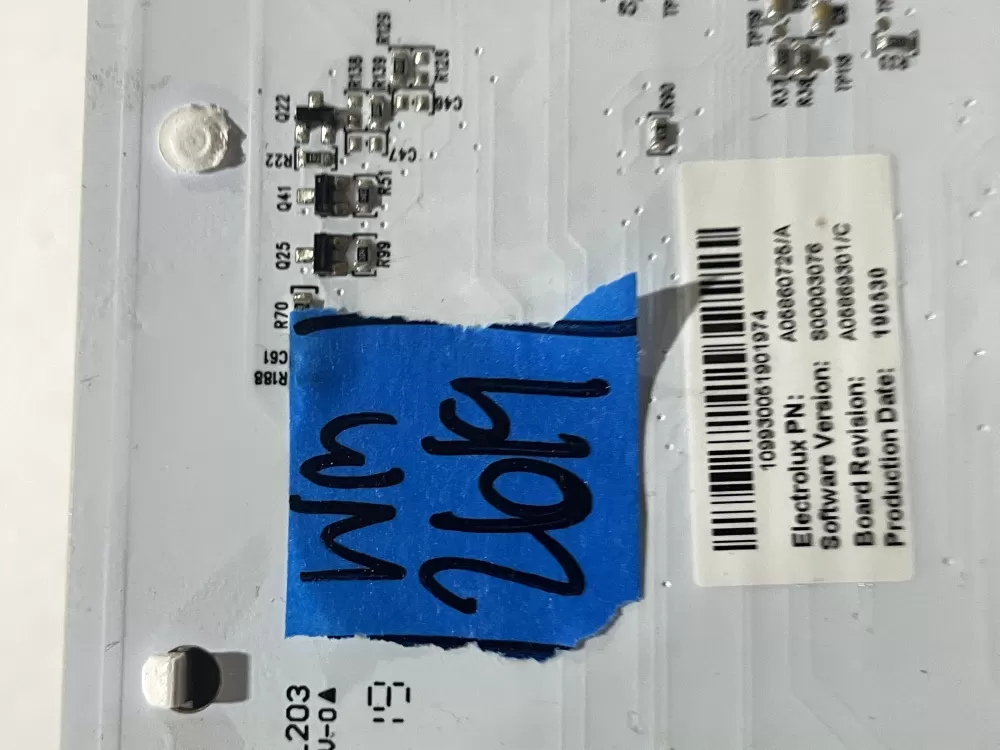 Electrolux A05860725 Refrigerator Dispenser Control Board AZ184216 | Wm2619