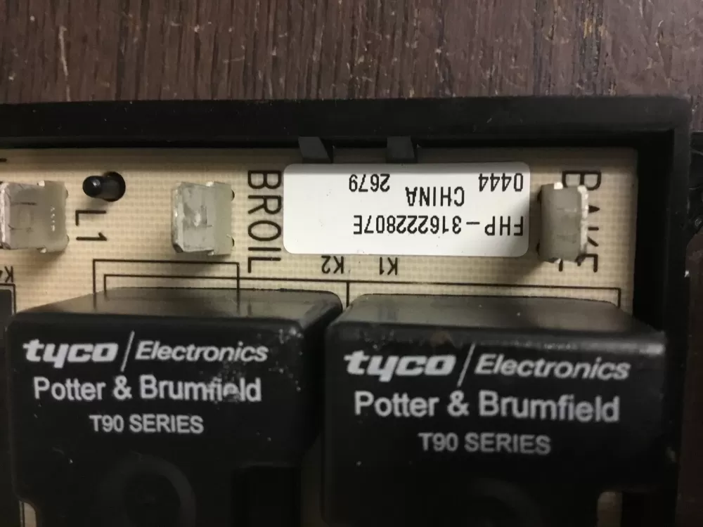 Frigidaire 316222807E Range Control Board AZ15866 | NR218