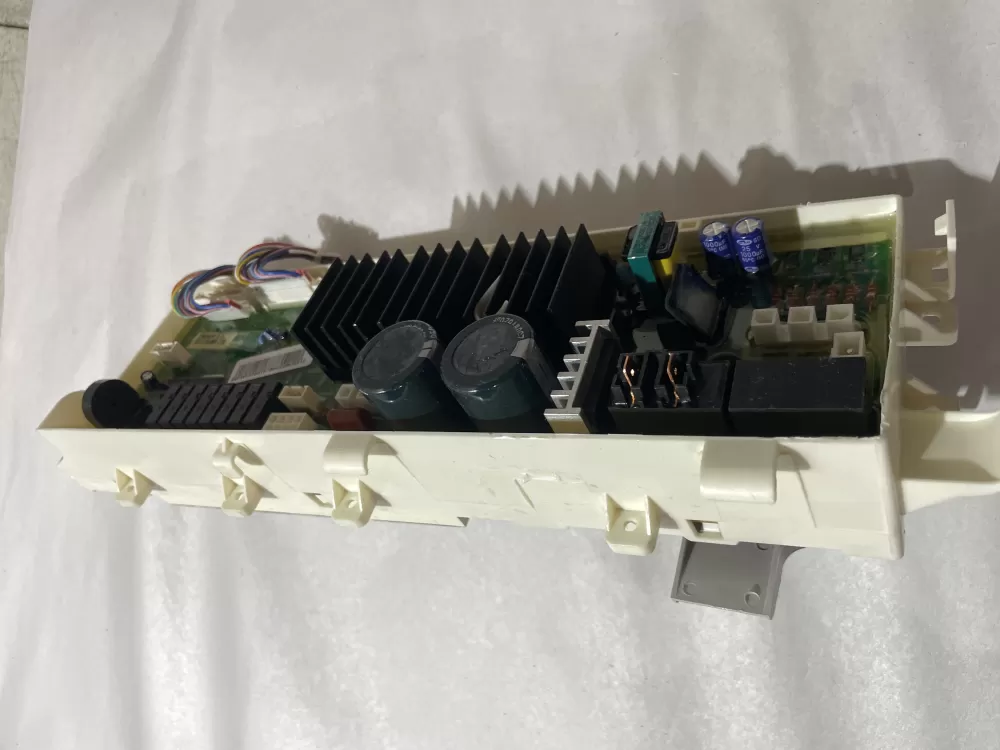 Control board 06FWF318AT0 AZ205213 | Wmv915.         