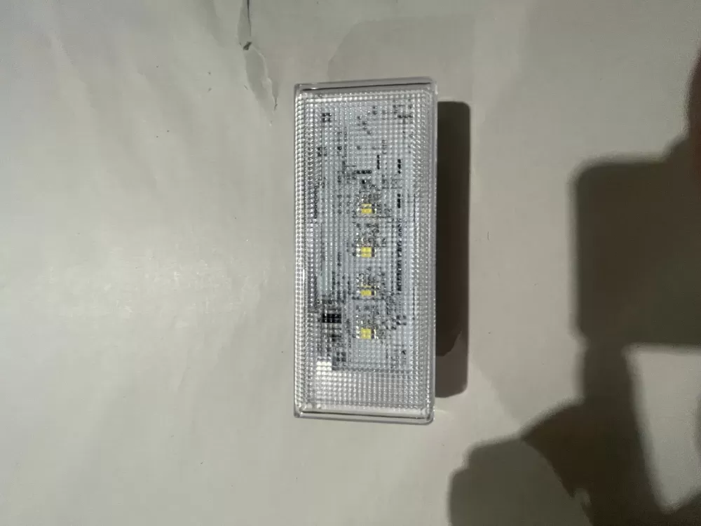  Whirlpool WPW10515058 refrigerator LED light module AZ203690 | KM2708