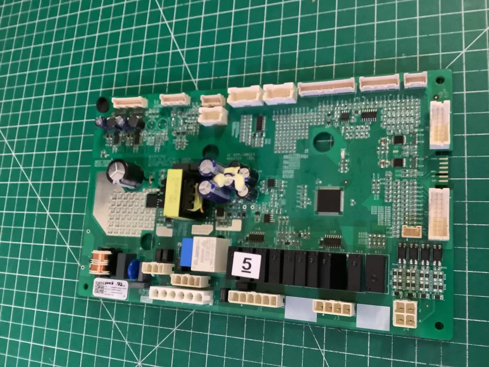 GE 239D5335G001 MB6075S Refrigerator Oem Control Board
