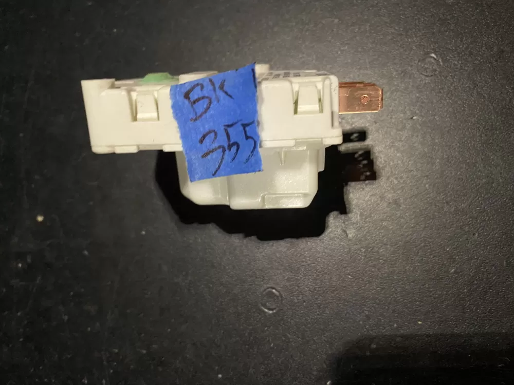 Whirlpool Kenmore W10822278 Refrigerator Defrost Timer AZ24970 | BK355