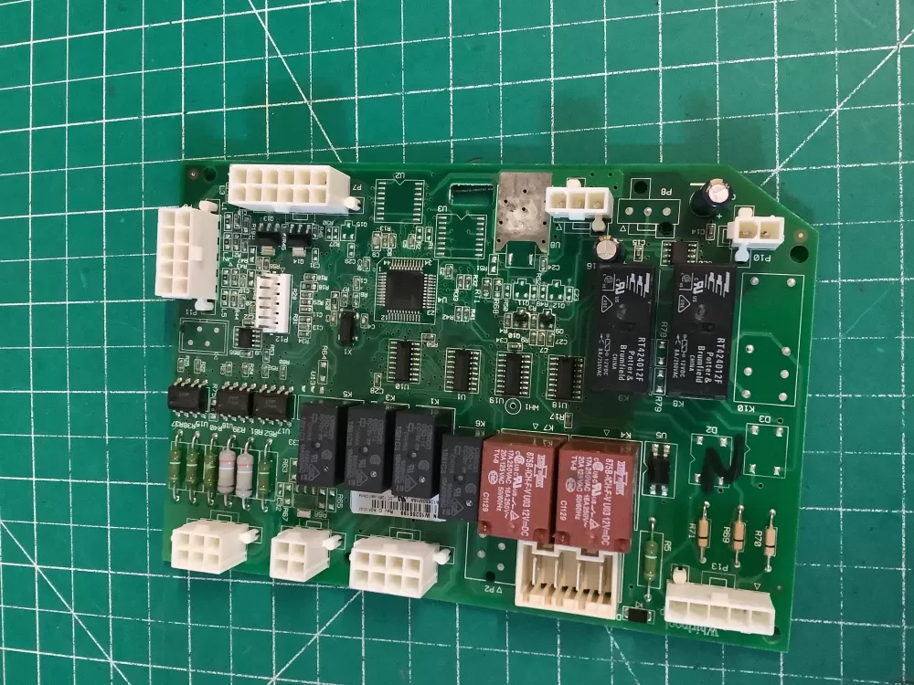 Whirlpool Maytag W10285199 Refrigerator Control Board AZ227853 | NR195