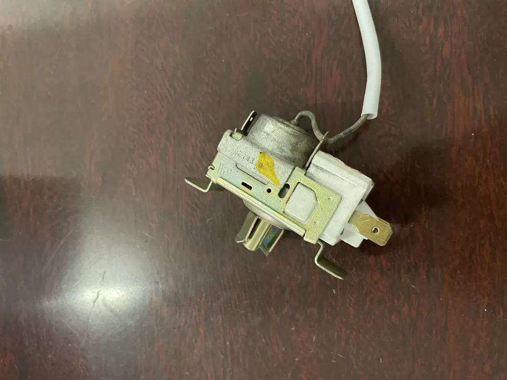 Westinghouse PS8769007 Thermostat Cold Control AZ36112 | KM148