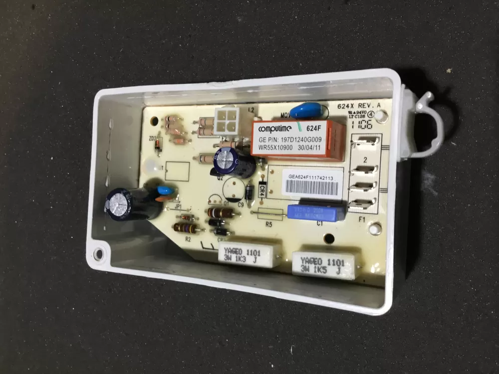 GE WR55X21623 WR55X10900 Refrigerator Control Board Defrost AZ78958 | NR640