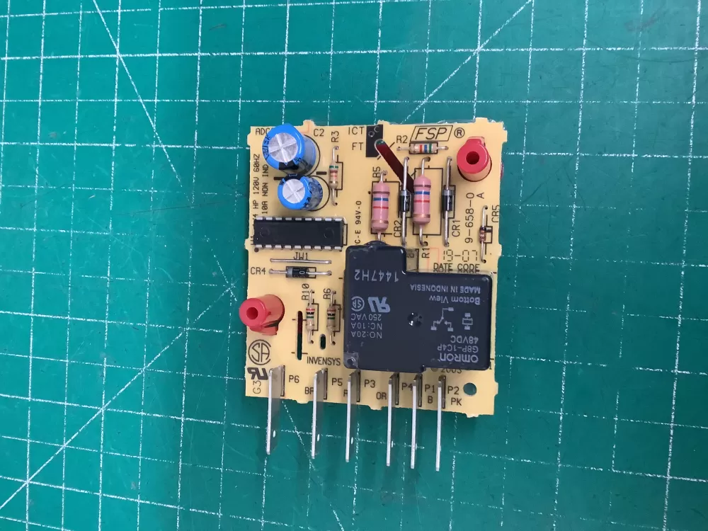 100-01116-07 Whirlpool Refrigerator Board - Defrost Control
