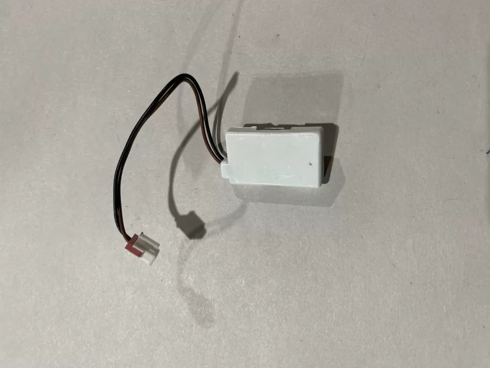 Samsung DA61 05687A Refrigerator Control Board AZ142193 | BK2391