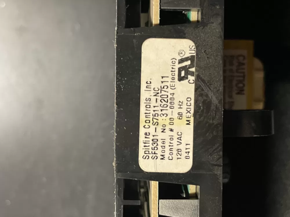 Frigidaire Kenmore AP3561834 1036364 Range Control Board AZ12102 | 1411