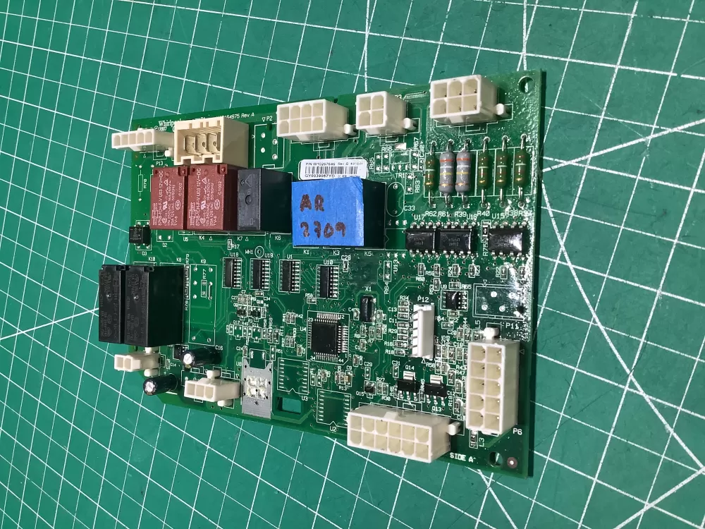 Whirlpool Maytag W10267646 Refrigerator Control Board AZ183715 | AR2709