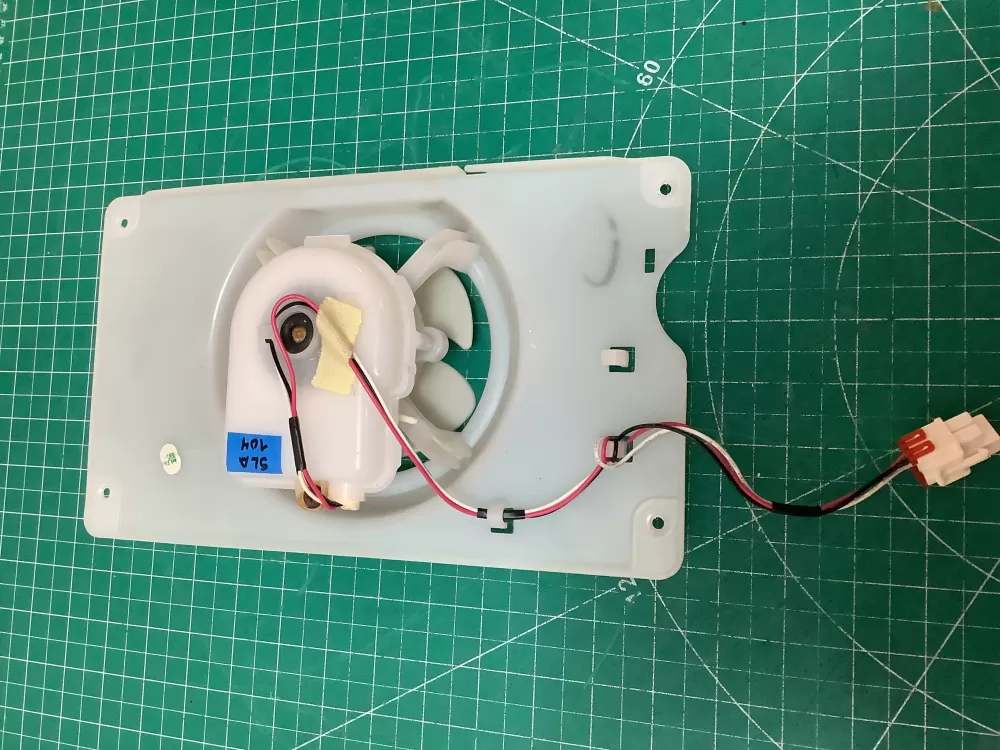 Samsung DA63 01809A Refrigerator Fan Motor AZ226855 | SLA104