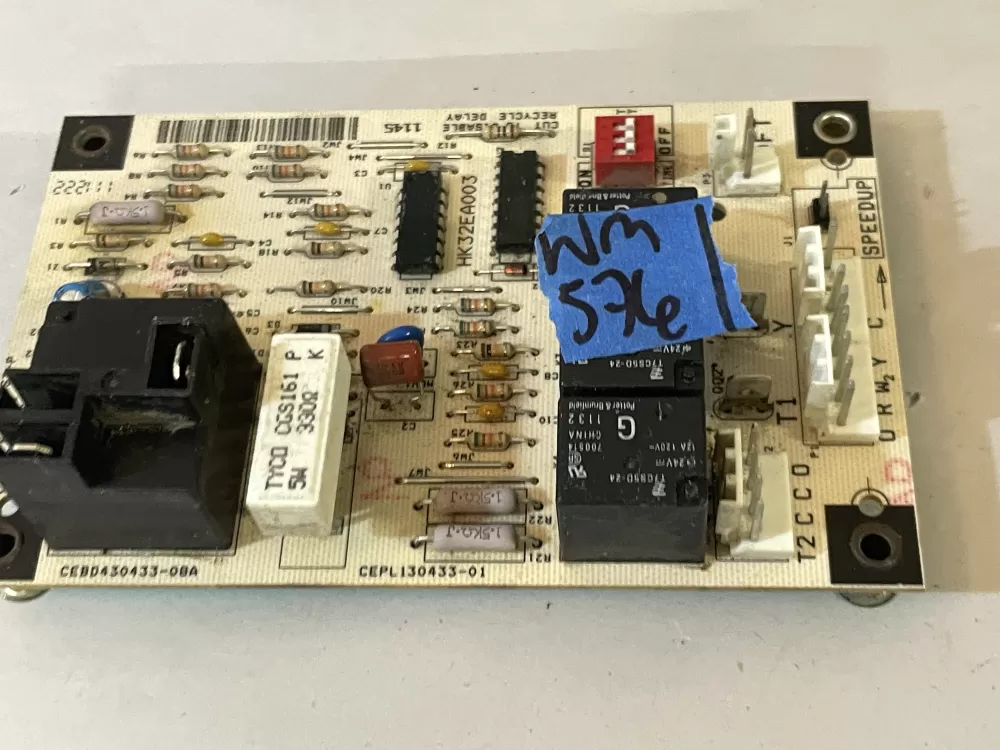 Carrier Bryant CEPL130433 01 Hk32ea003  Defrost Control Board AZ107934 | Wm576