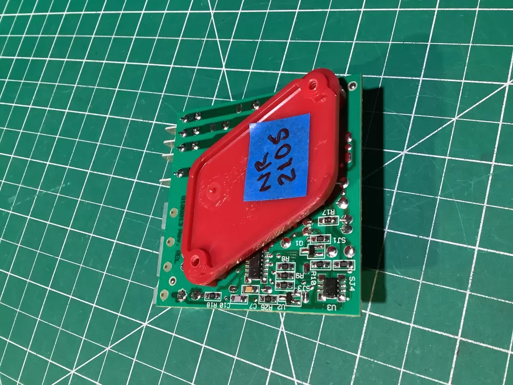 Whirlpool Kenmore 6105013 Refrigerator Control Board AZ133925 | NR2105