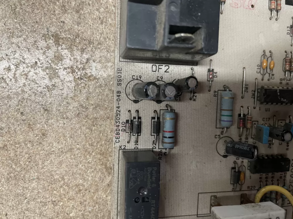 Carrier Bryant Hk32ea001 Cepl130524 01 Furnace Control Board AZ15597 | KM960