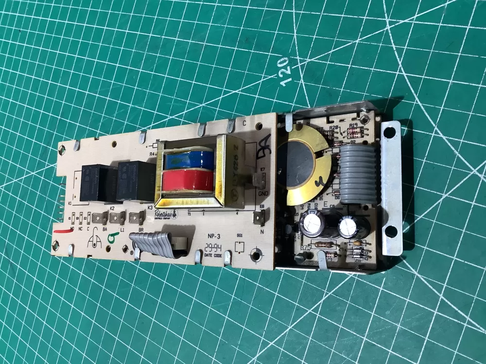 GE 164D1954P001 WB12K005 Range Control Board AZ188585 | AV745