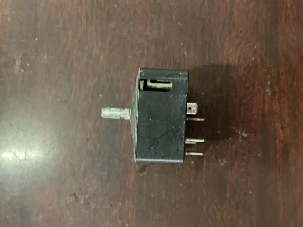 Kenmore 5304528972 PS16544410 Range Burner Switch AZ38871 | KM325