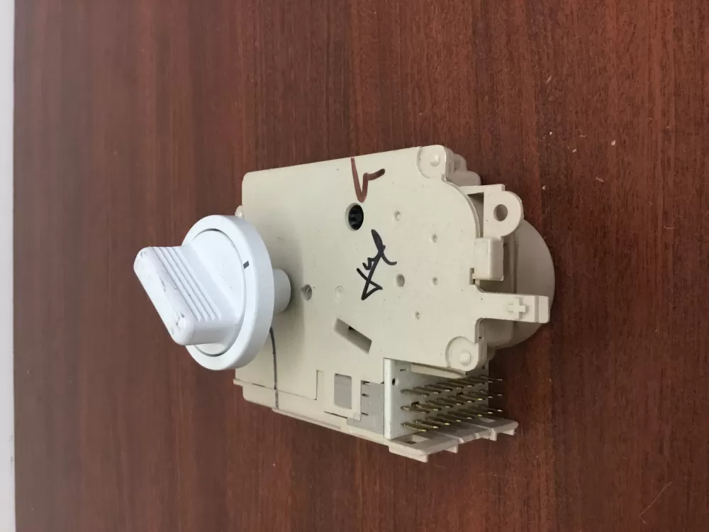 Frigidaire  GE  Kenmore 131758600B Washer Timer