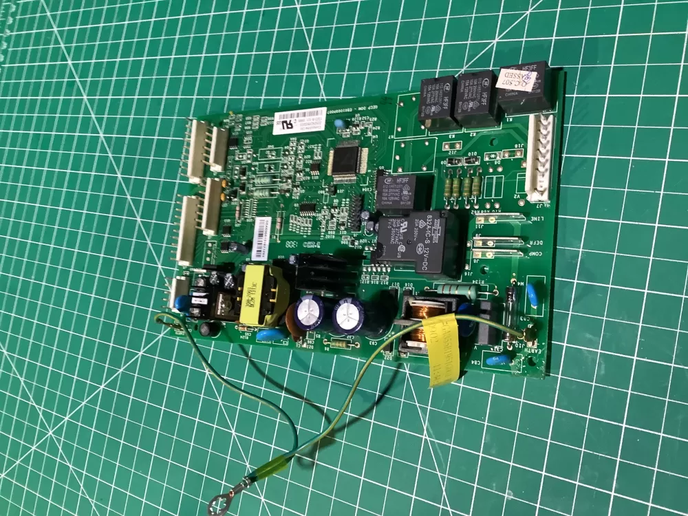 GE 225D4206G003 EBX1069P007 WR55X11033 Fridge Control Board AZ130886 | NR2336