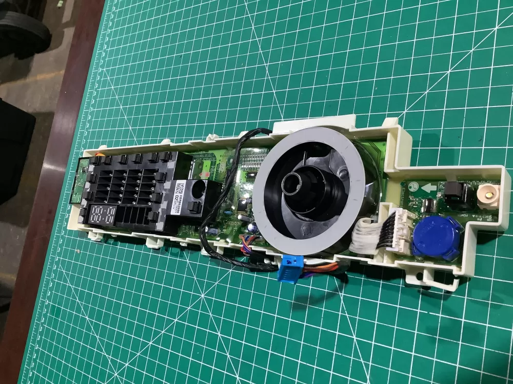 LG Control Board Part # EBR86268002 / AP6887908 AZ139296 | NRV412