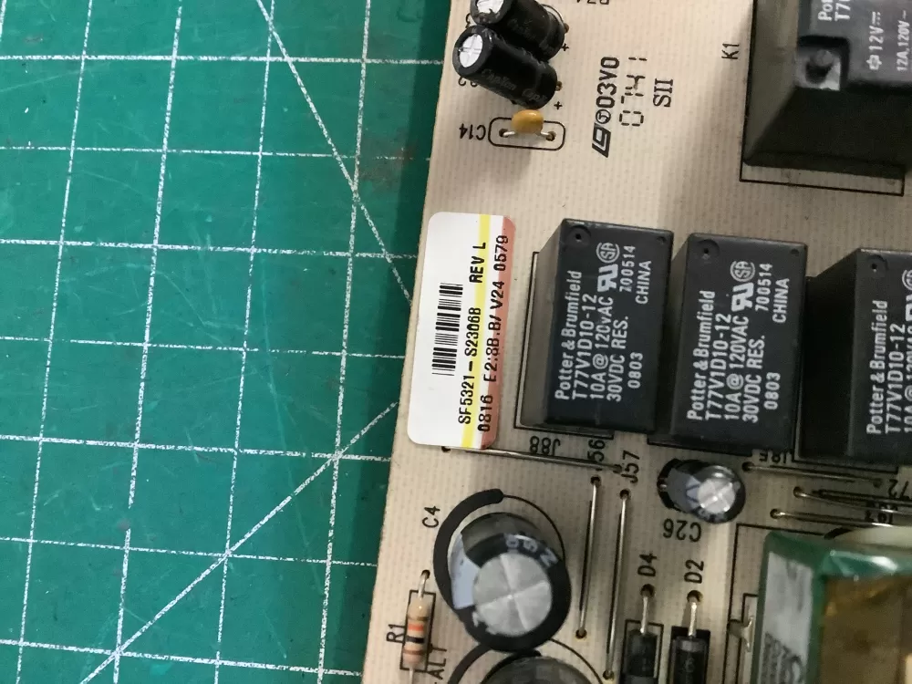 Frigidaire SF5321-S2306B Range Stove Oven Control Board REV L  AZ204250 | NR370
