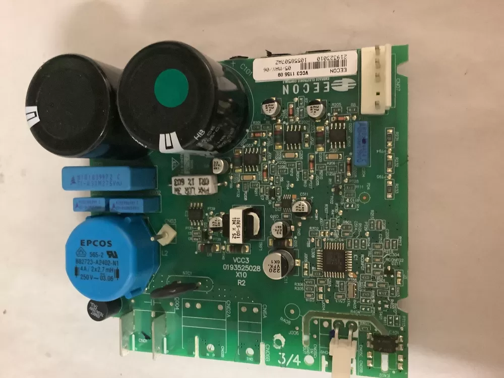 GE Refrigerator 219323010 Main Control Board AZ100535 | AV1752