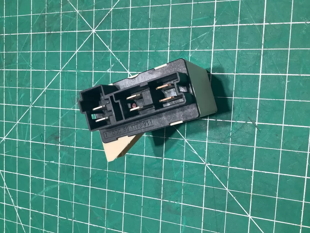 Miele 5254270 Dishwasher Relay AZ150474 | AR197