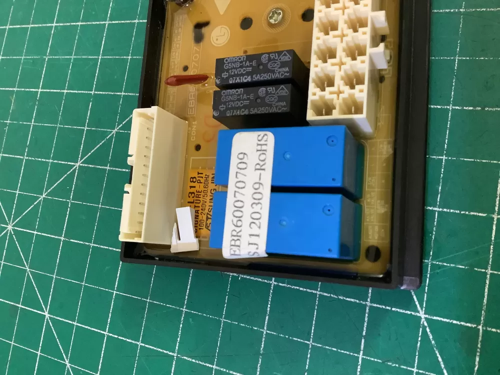 Kenmore LG EBR60070709 Refrigerator Control Board AZ205941 | NR583