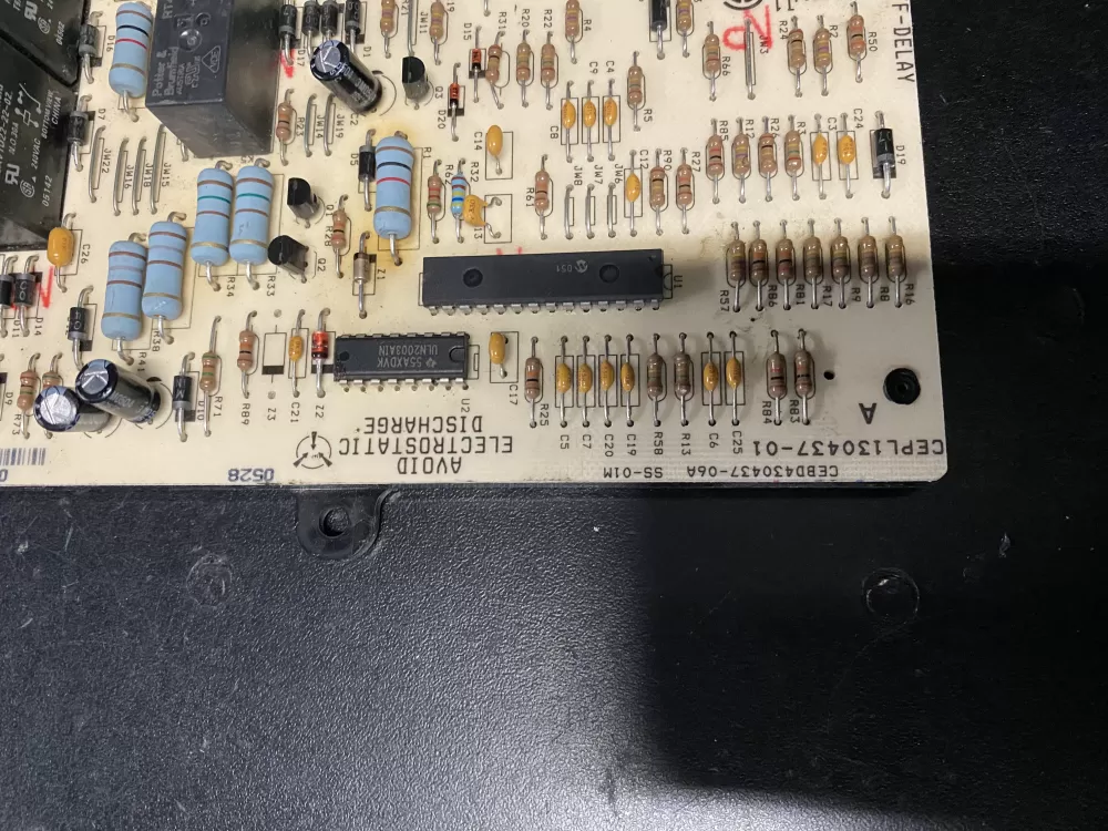 Carrier Bryant CEPL130437-01 Furnace Hk42fz014 Control Board AZ820 | BK611