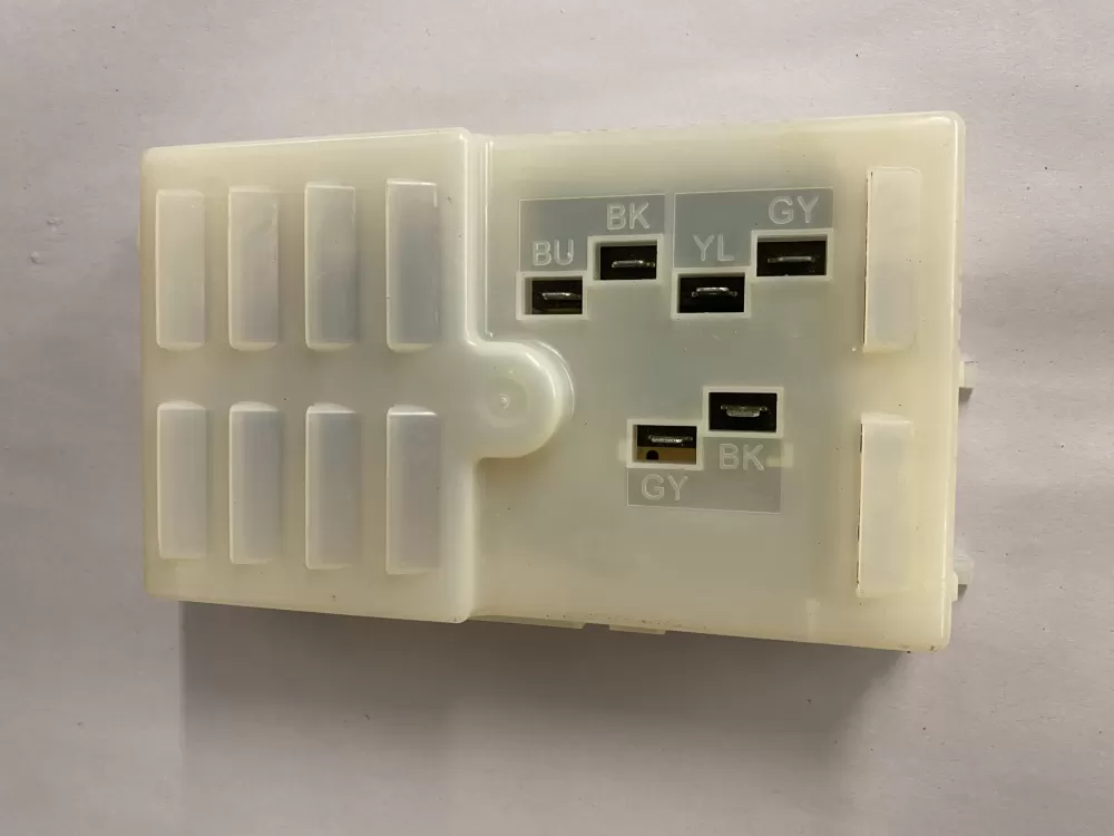 546-975-01 Maytag Board - Relay