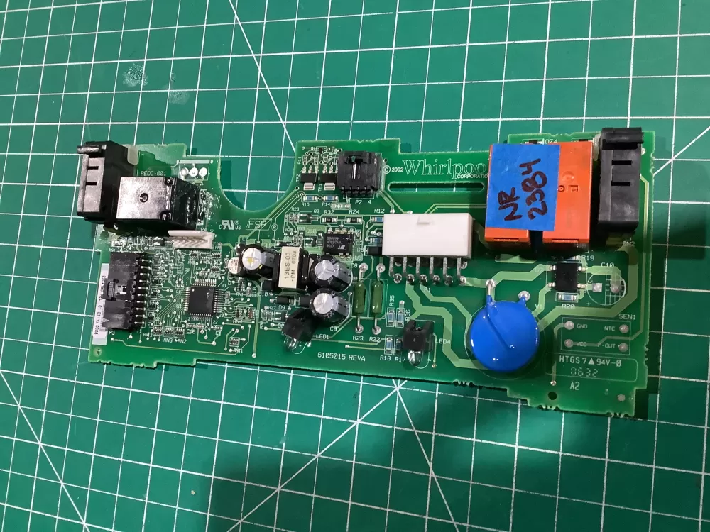 Whirlpool 2304189 Refrigerator Control Board AZ140818 | NR2384