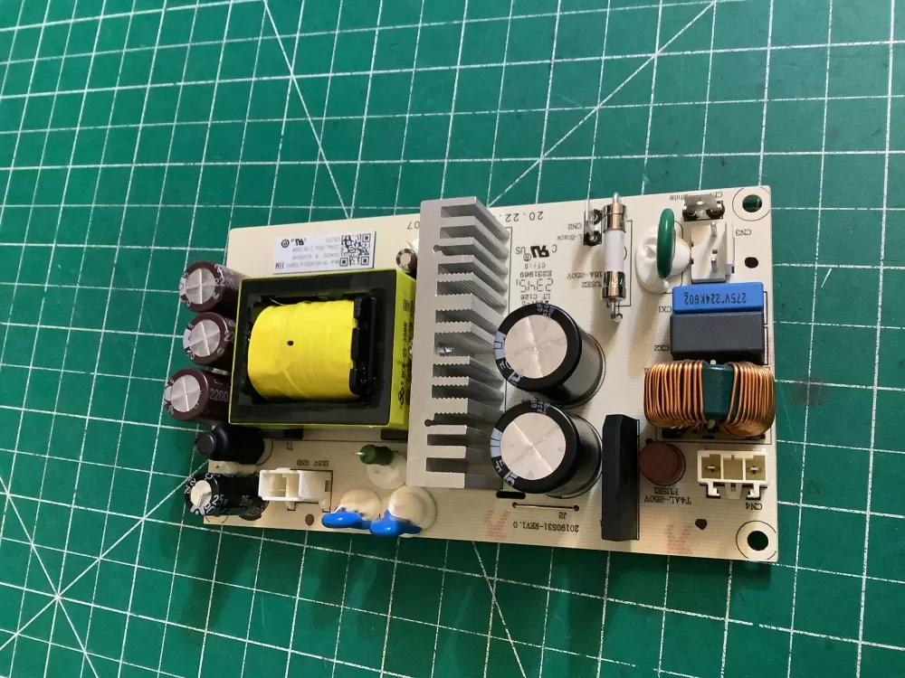 Haier 0061800501A Refrigerator Main Control Board AZ174365 | NR2621