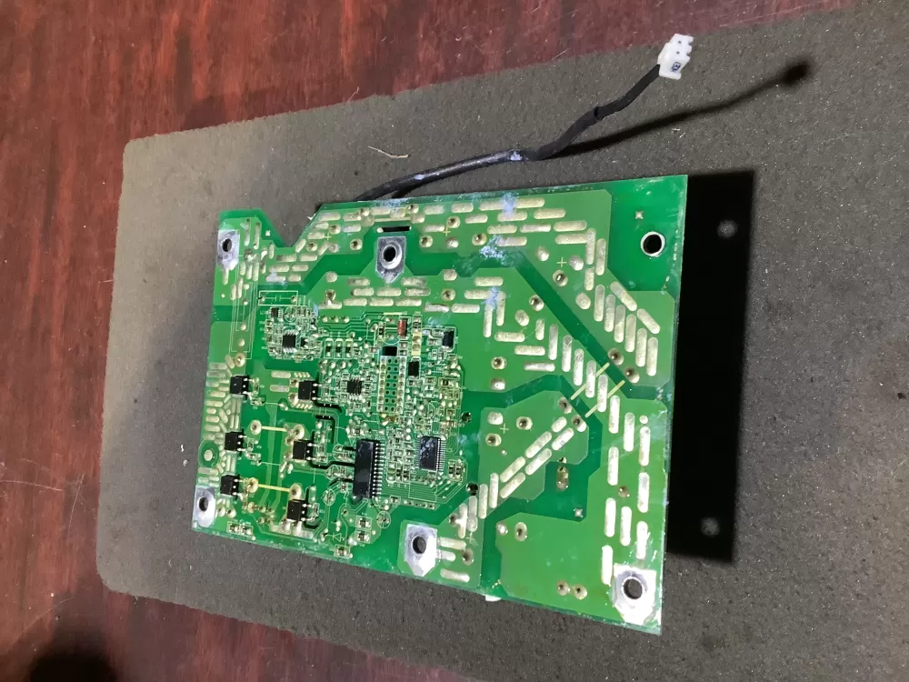 Fan Control Circuit Board E258134 AZ112579 | NR2122