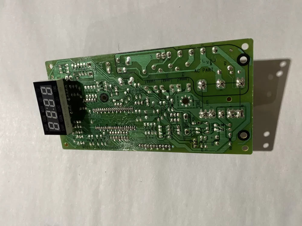 Magic Chef 3514331100-2 Microwave Control Board AZ193288 | BK2149